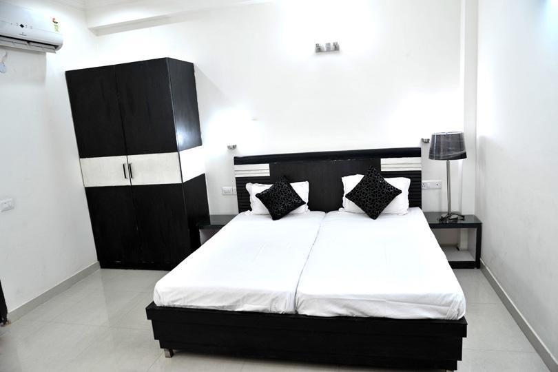 Aura Suites Gurgaon Esterno foto